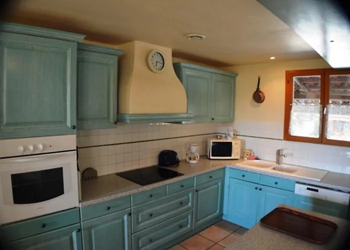 Holiday home La Treille 4 8 Pers